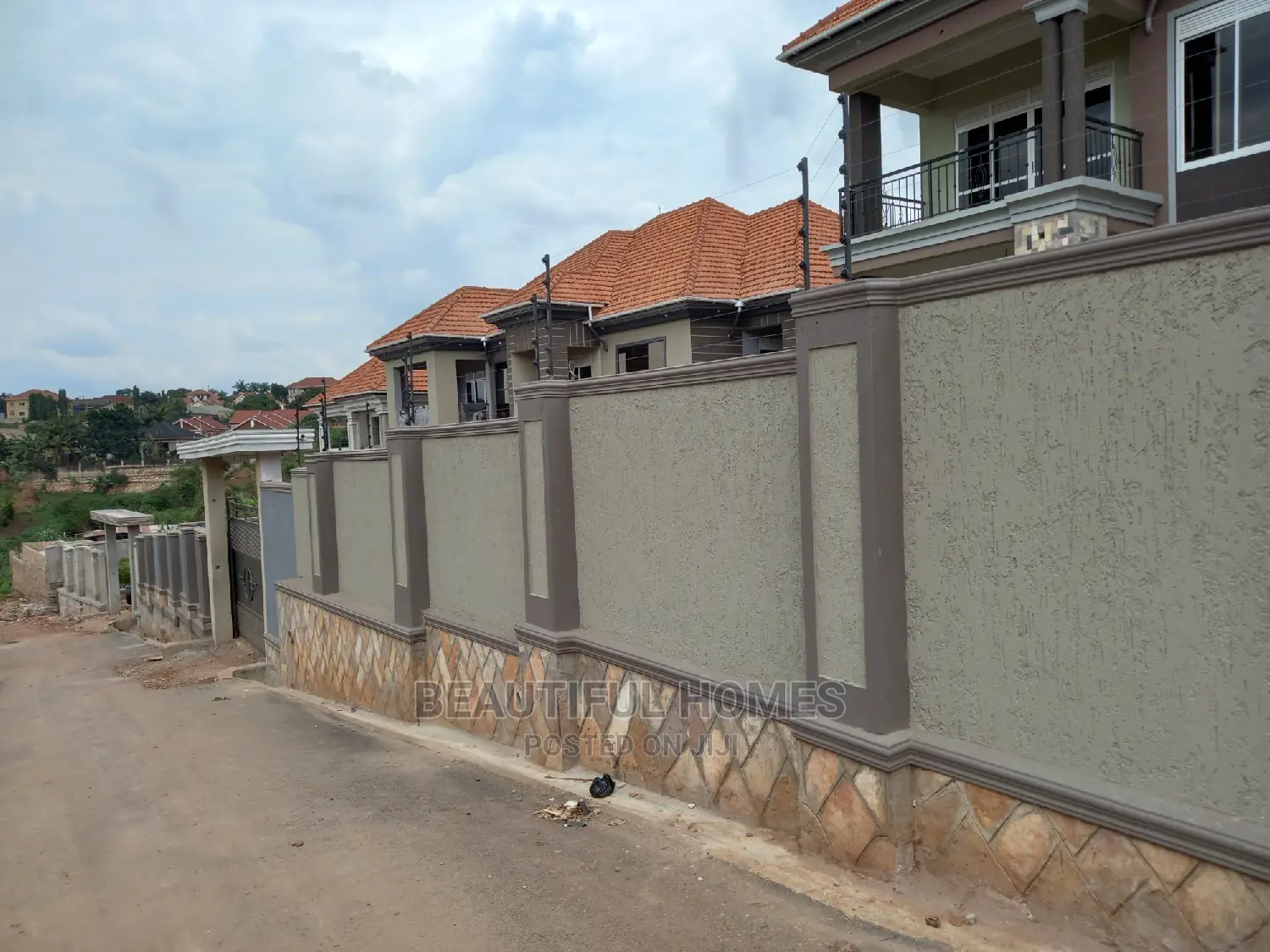 Furnished 6bdrm Mansion in Kisaasi, Central Division for Sale in Central Division