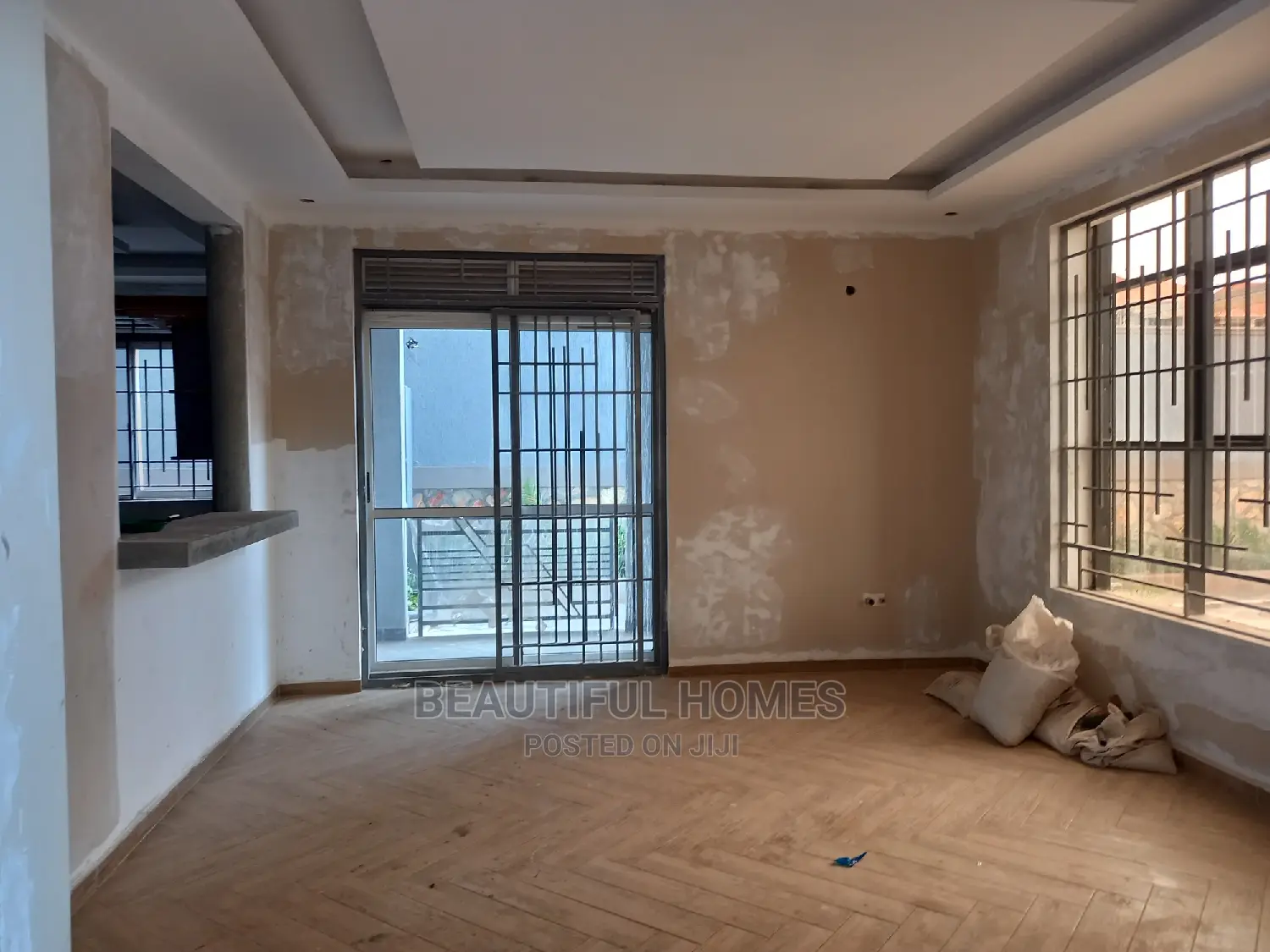Furnished 6bdrm Mansion in Kisaasi Mansions, Central Division for Sale in Central Division