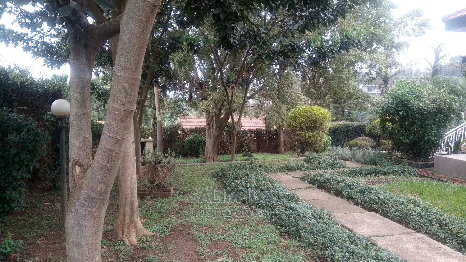 4bdrm Bungalow in Kololo Property, Central Division for Rent in Central Division