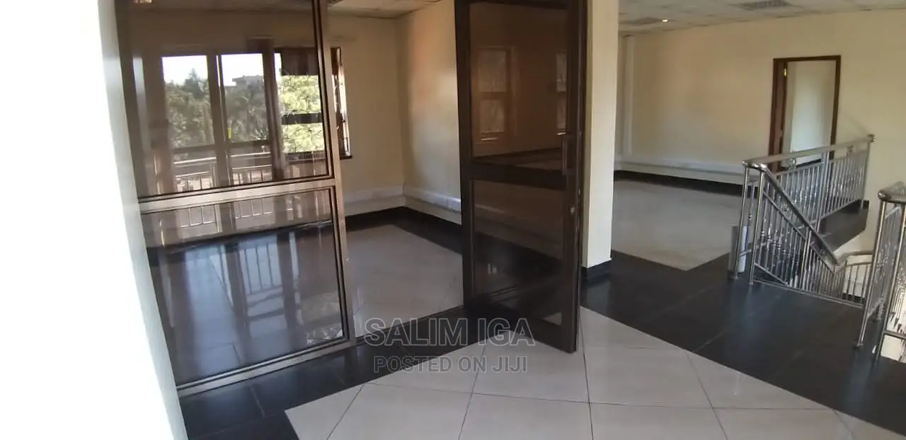 4bdrm Duplex in Kololo Property, Central Division for Rent in Central Division