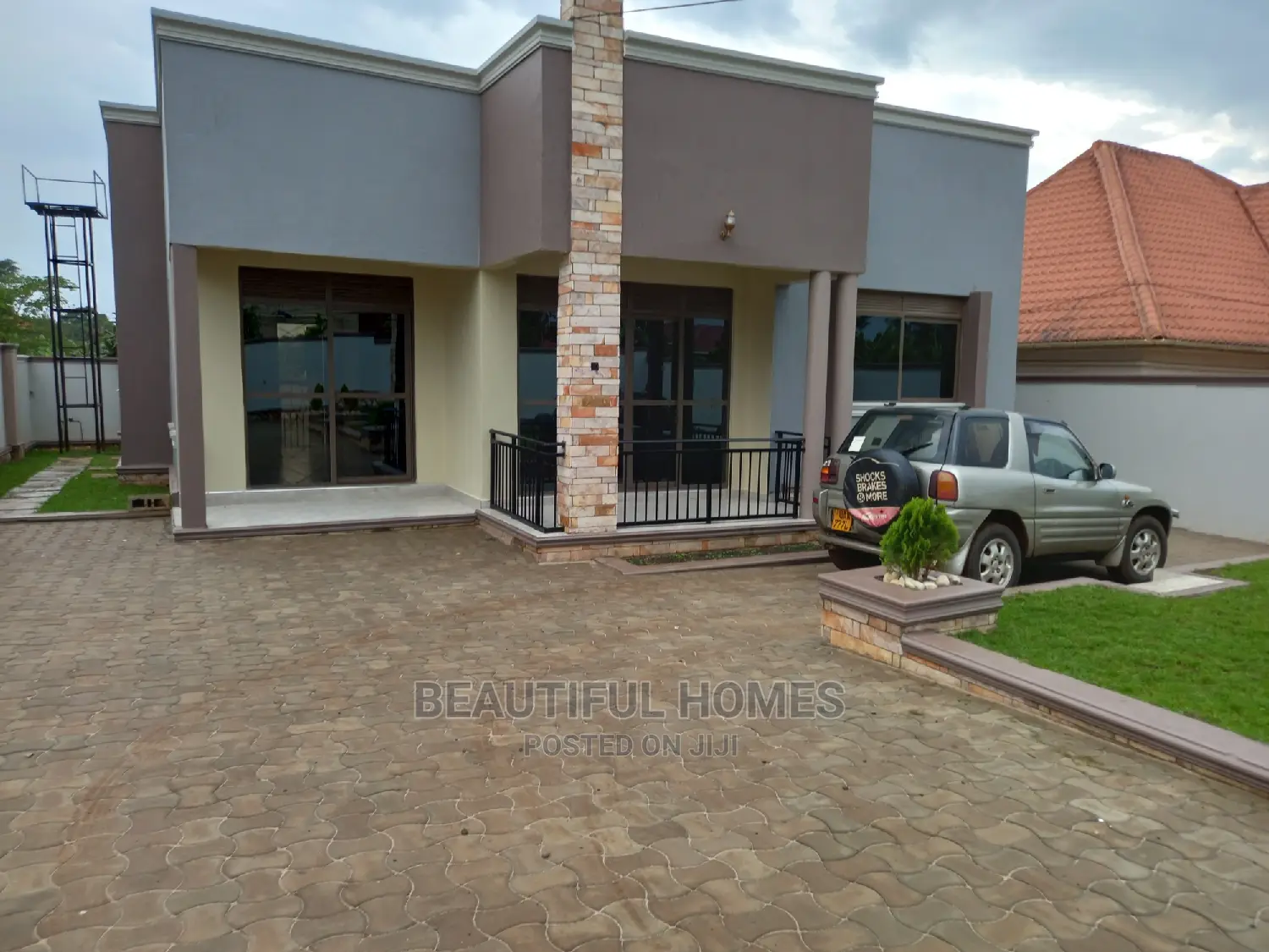 Furnished 4bdrm Bungalow in Kira for Sale in Kira