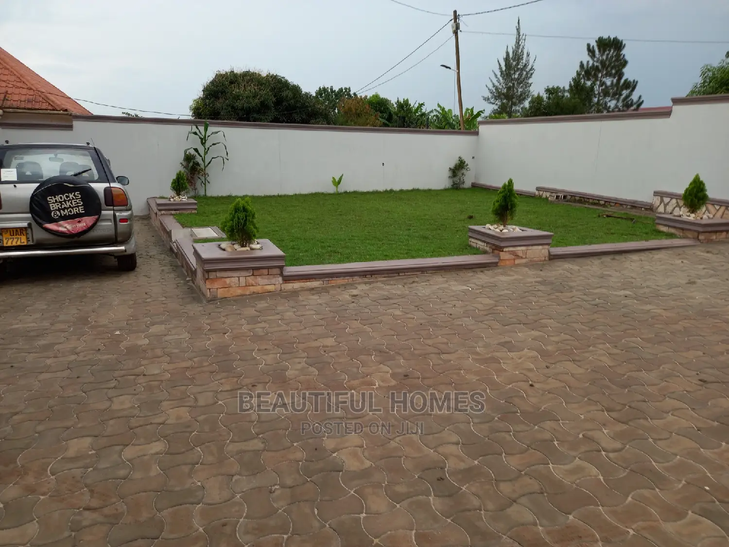Furnished 4bdrm Bungalow in Kira for Sale in Kira