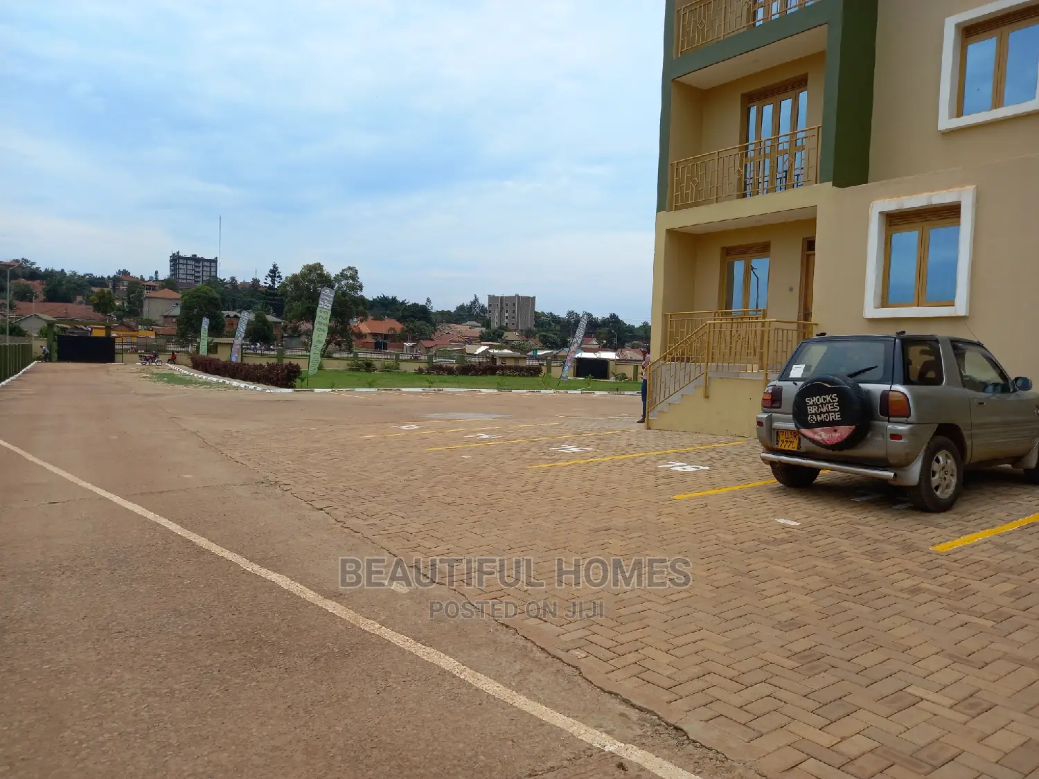 Furnished 2bdrm Condo in Bukoto, Central Division for Sale in Central Division