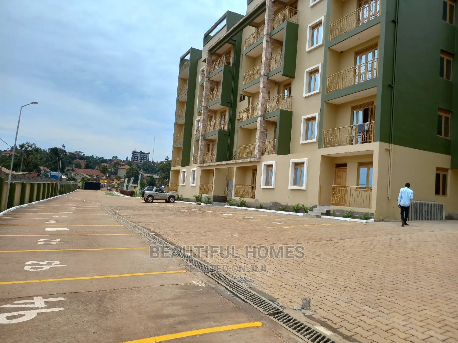 Furnished 2bdrm Condo in Bukoto, Central Division for Sale in Central Division