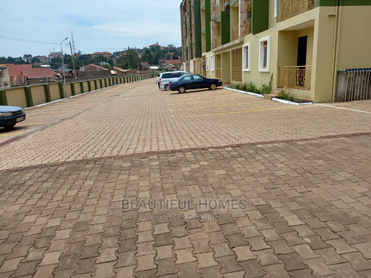 Furnished 2bdrm Condo in Bukoto, Central Division for Sale in Central Division