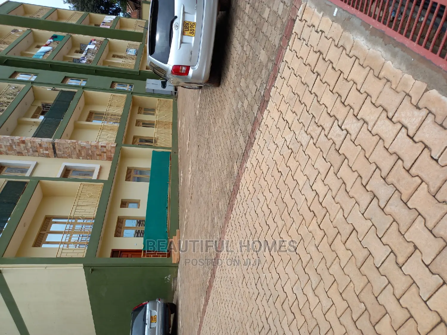 Furnished 2bdrm Condo in Bukoto, Central Division for Sale in Central Division