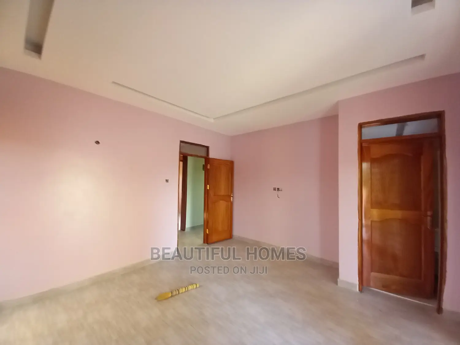 Furnished 4bdrm Duplex in Kyanja, Central Division for Sale in Central Division