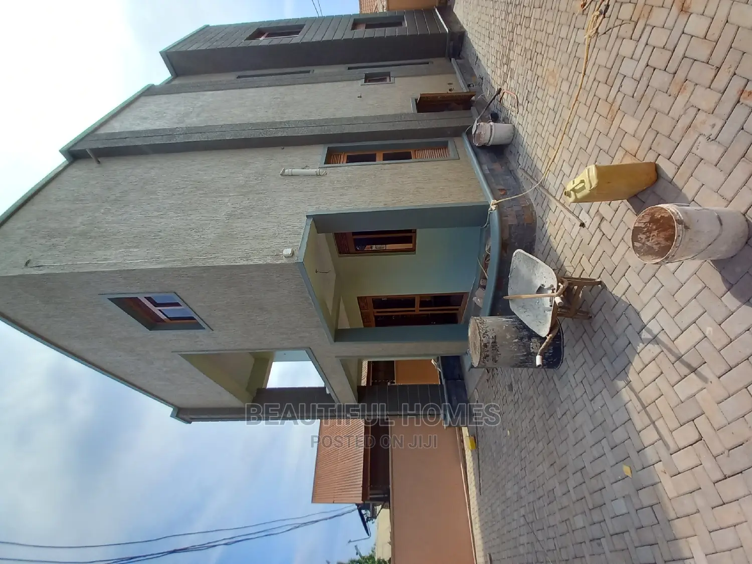 Furnished 4bdrm Mansion in Kyanja, Central Division for Sale in Central Division