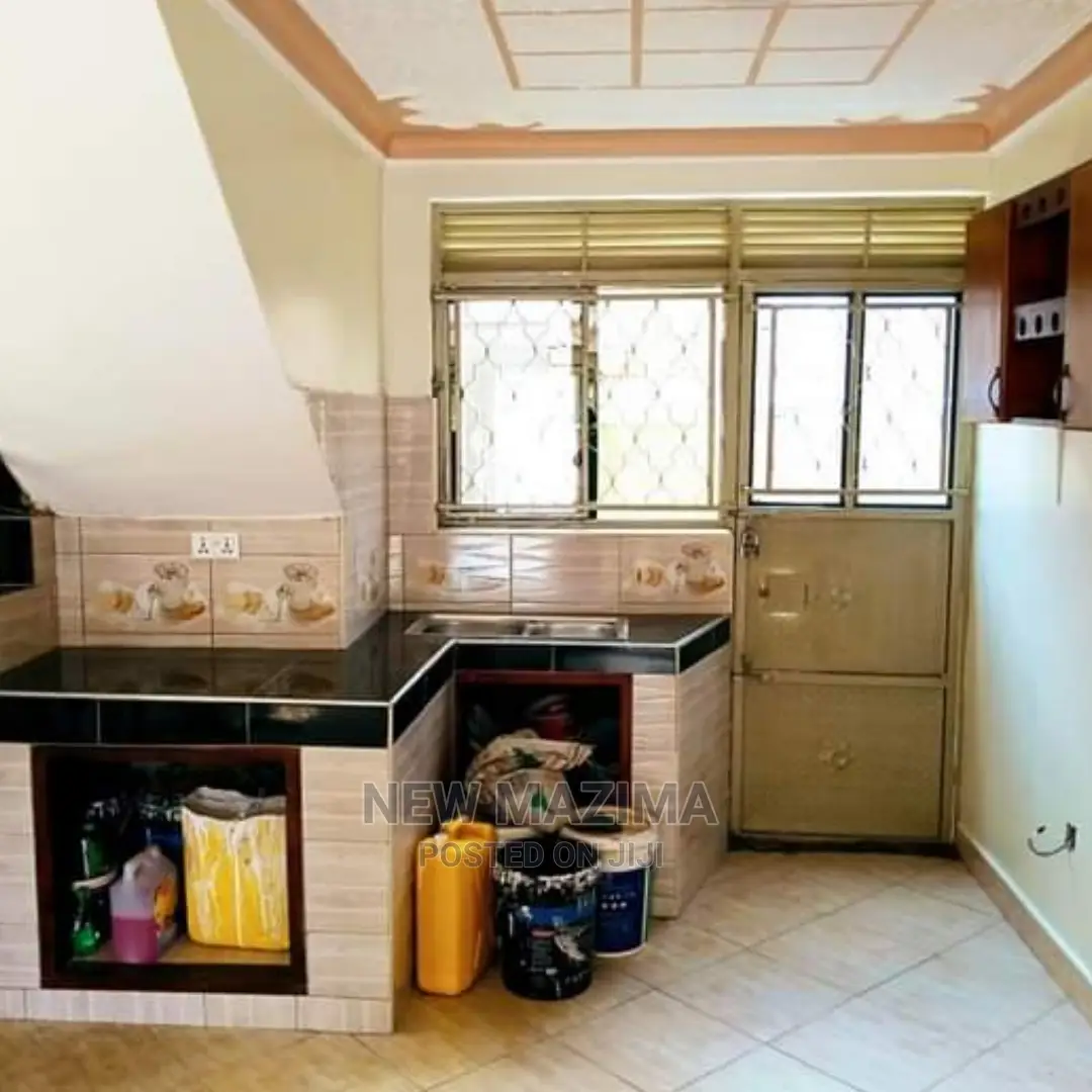 Mini Flat in Seguku Ntebe Rd, Central Division for Sale in Central Division