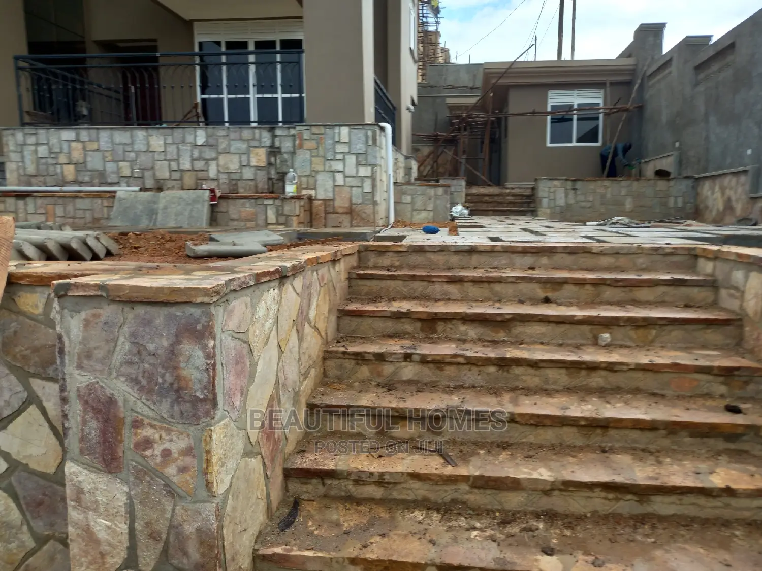 Furnished 6bdrm Mansion in Munyonyo, Central Division for Sale in Central Division