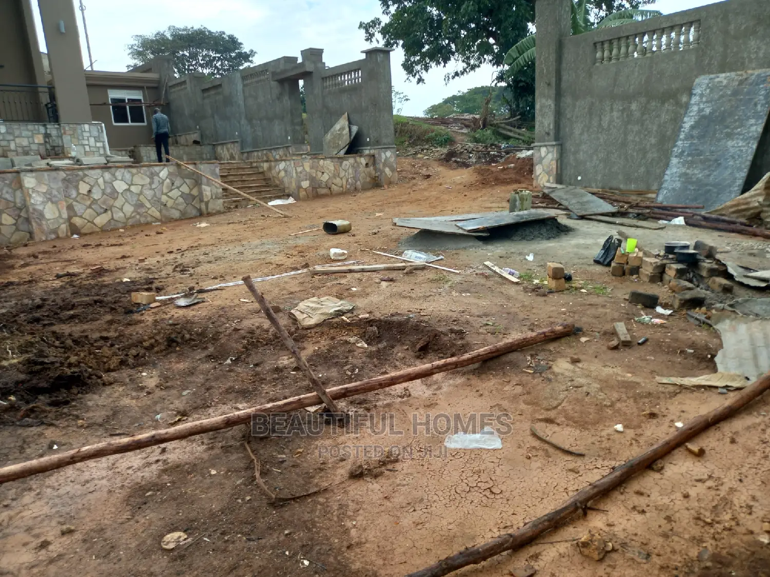 Furnished 6bdrm House in Munyonyo, Makindye for Sale in Makindye