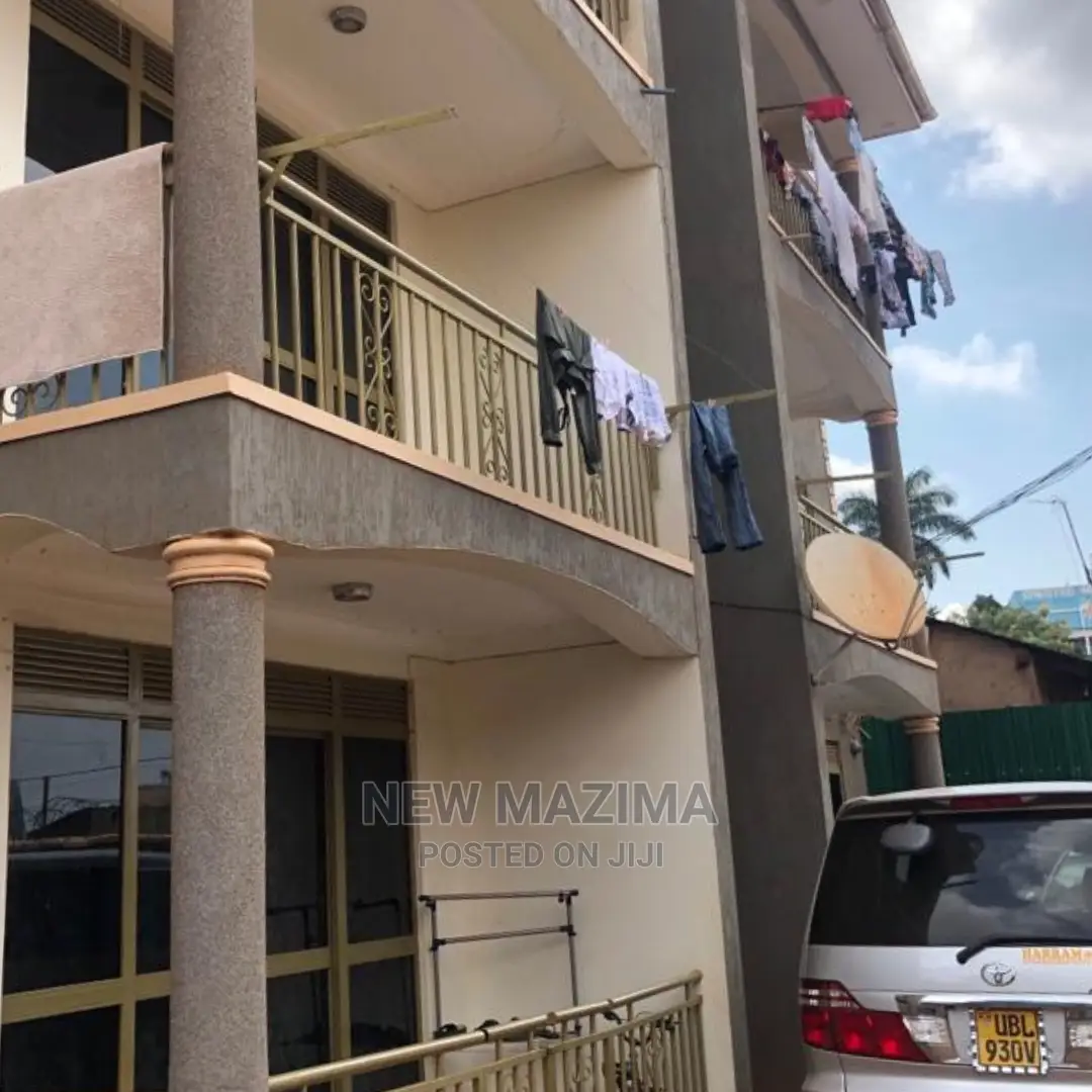 10bdrm Block of Flats in Makindye Kizungu, Central Division for Sale in Central Division
