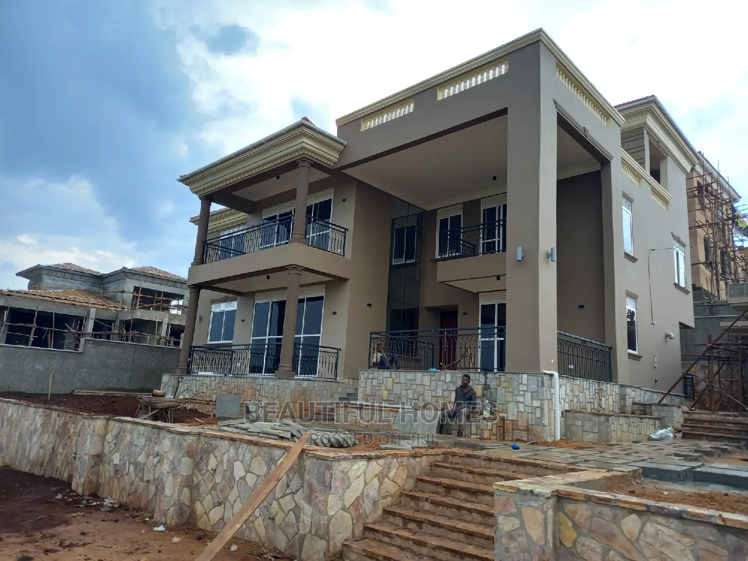 Furnished 6bdrm House in Munyonyo Corporate, Makindye for Sale in Makindye