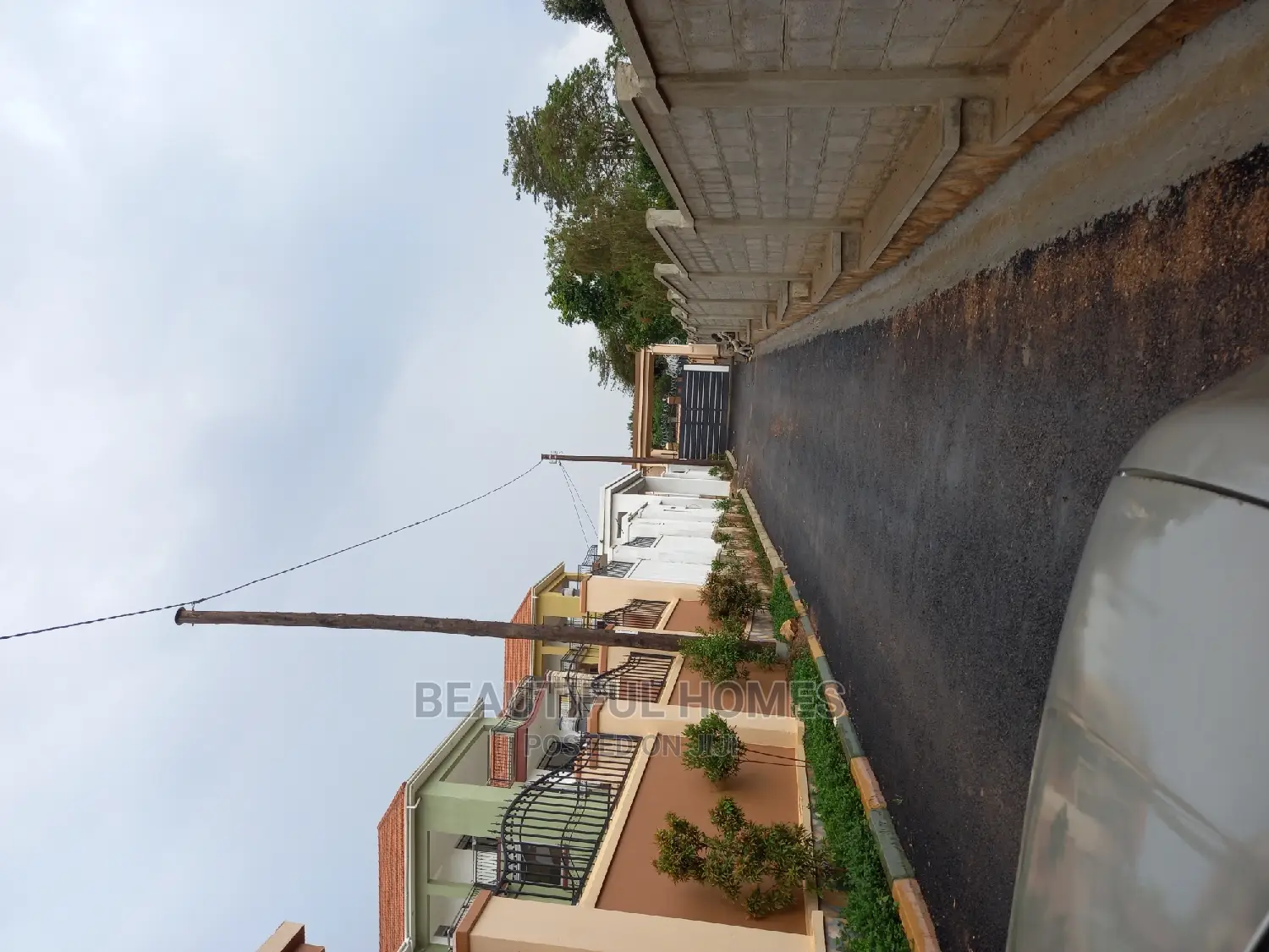 Furnished 6bdrm Mansion in Munyonyo Lake View, Makindye for Sale in Makindye