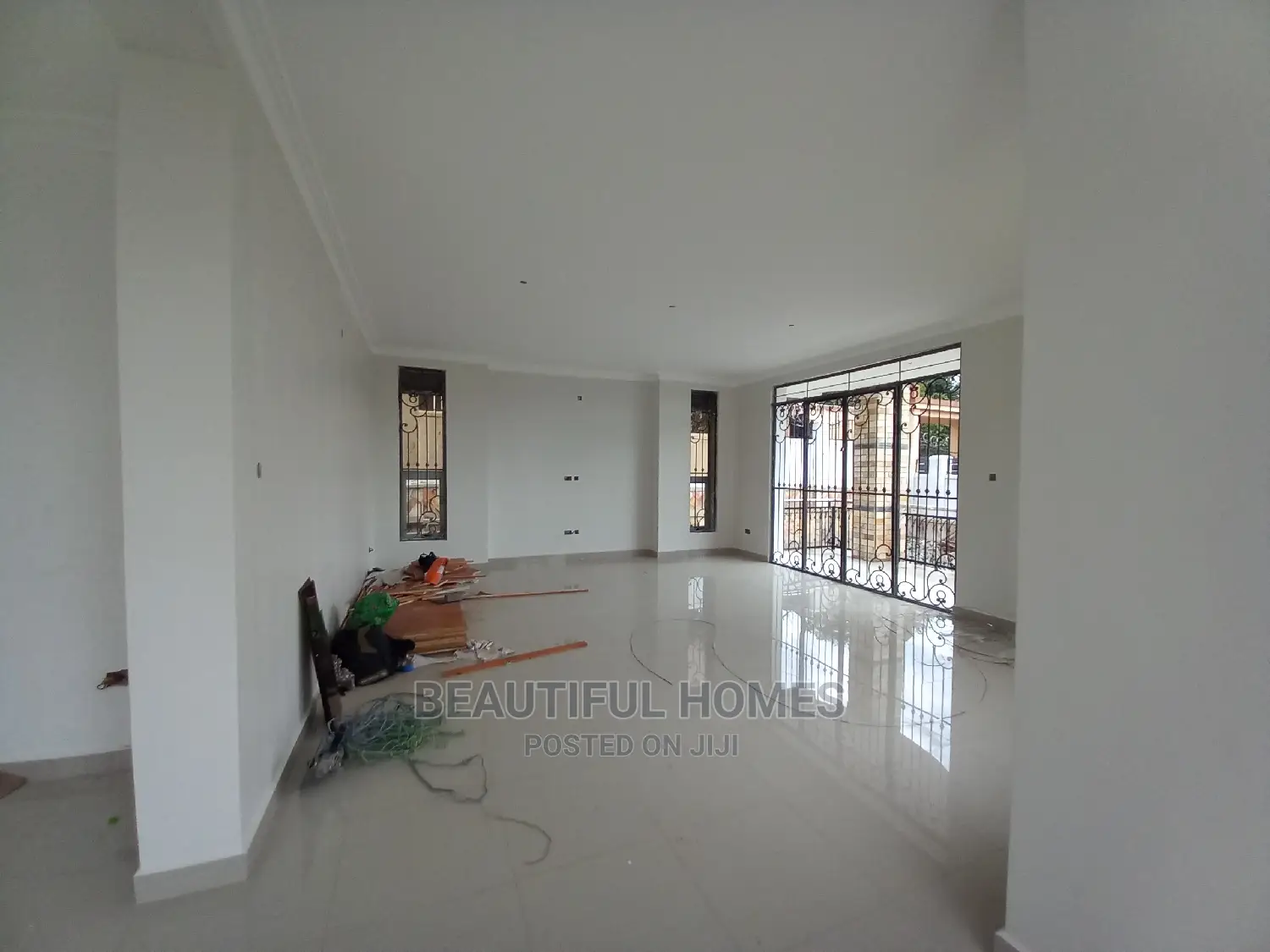 Furnished 6bdrm House in Munyonyo, Makindye for Sale in Makindye