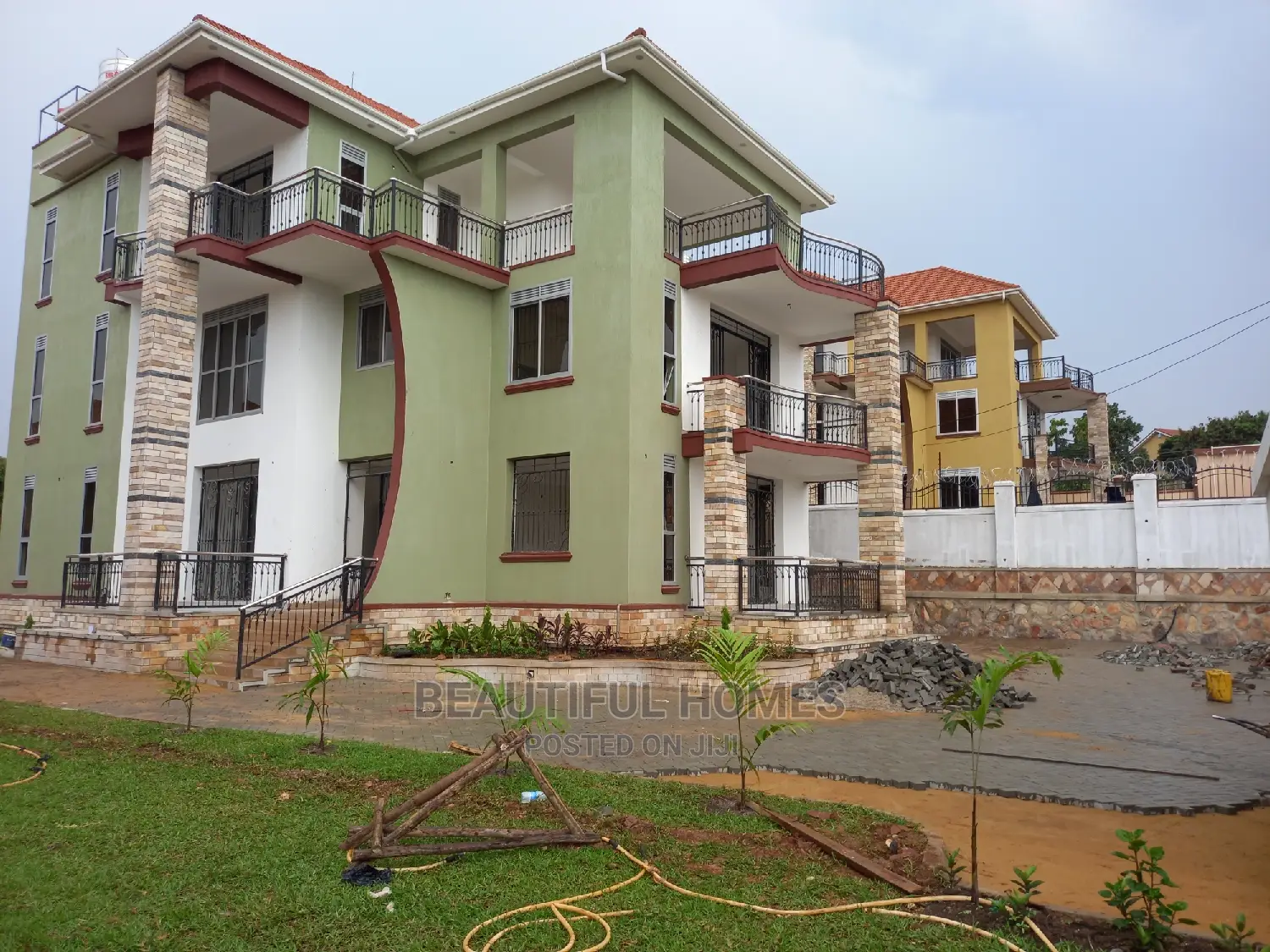 Furnished 6bdrm House in Munyonyo, Makindye for Sale in Makindye