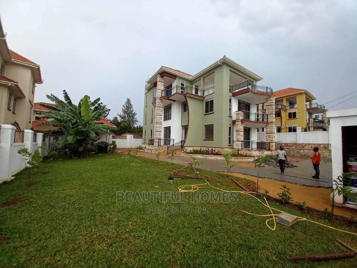 Furnished 6bdrm Mansion in Munyonyo, Central Division for Sale in Central Division
