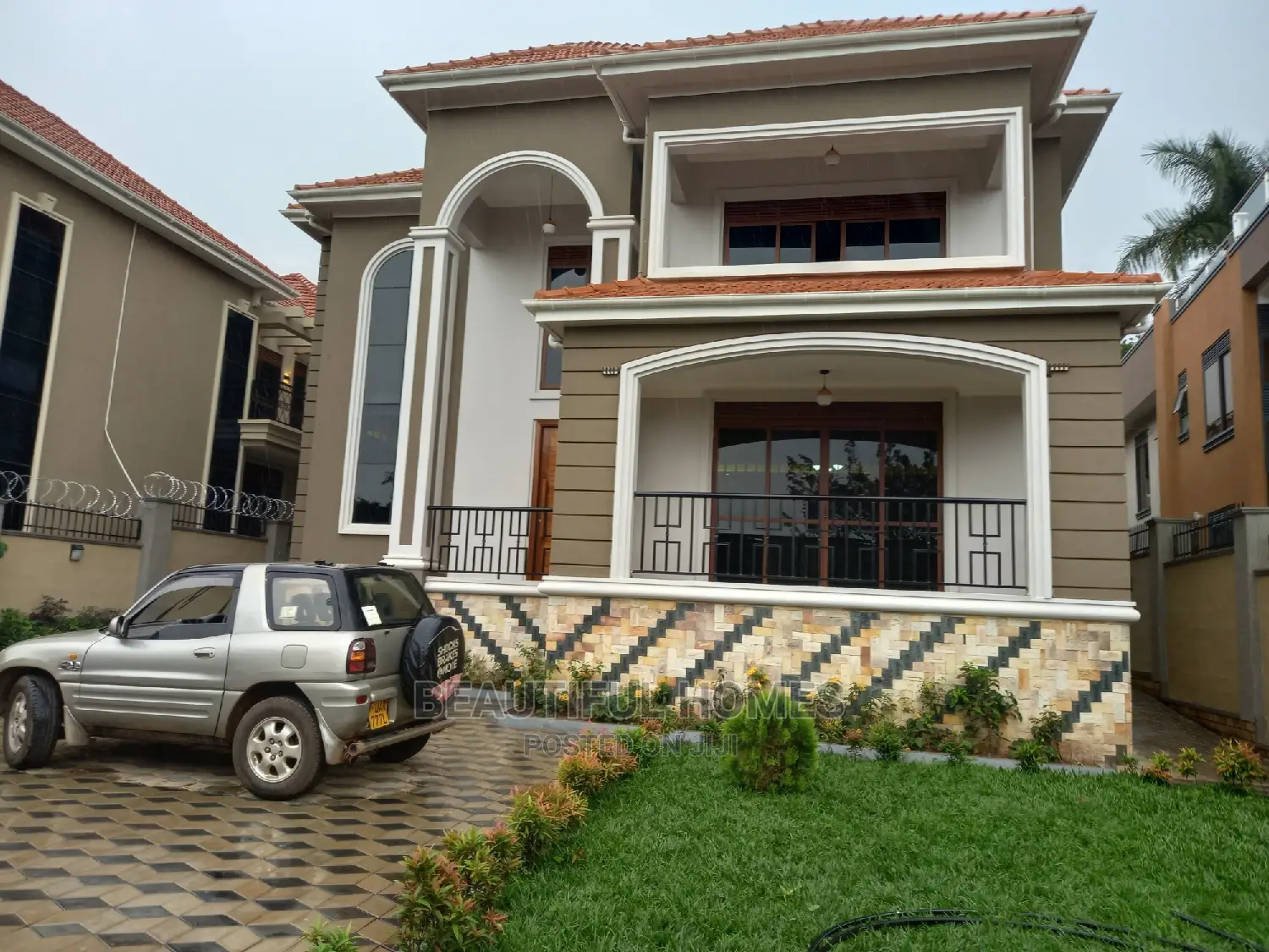 Furnished 6bdrm Mansion in Munyonyo Corporate, Makindye for Sale in Makindye