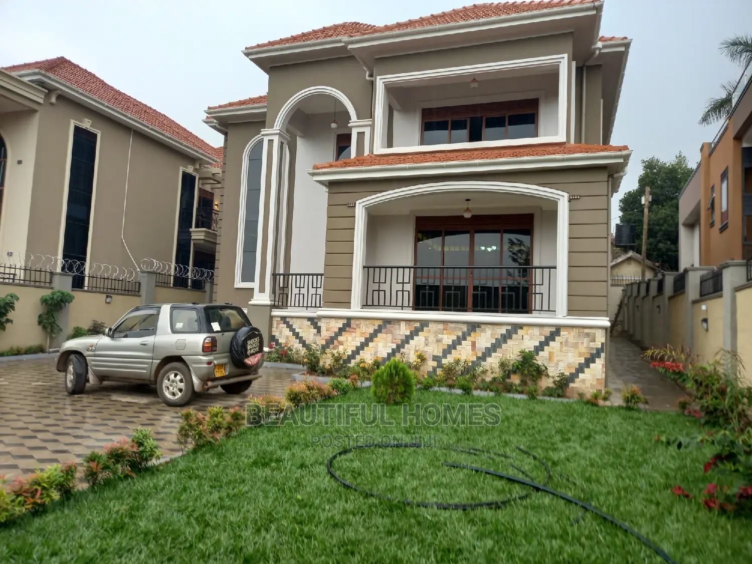 Furnished 6bdrm House in Munyonyo, Makindye for Sale in Makindye