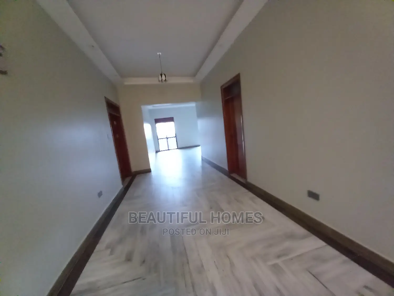 Furnished 6bdrm Mansion in Munyonyo Wealthy, Makindye for Sale in Makindye