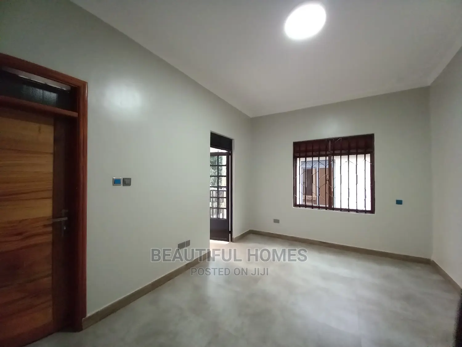 Furnished 6bdrm Mansion in Munyonyo, Makindye for Sale in Makindye