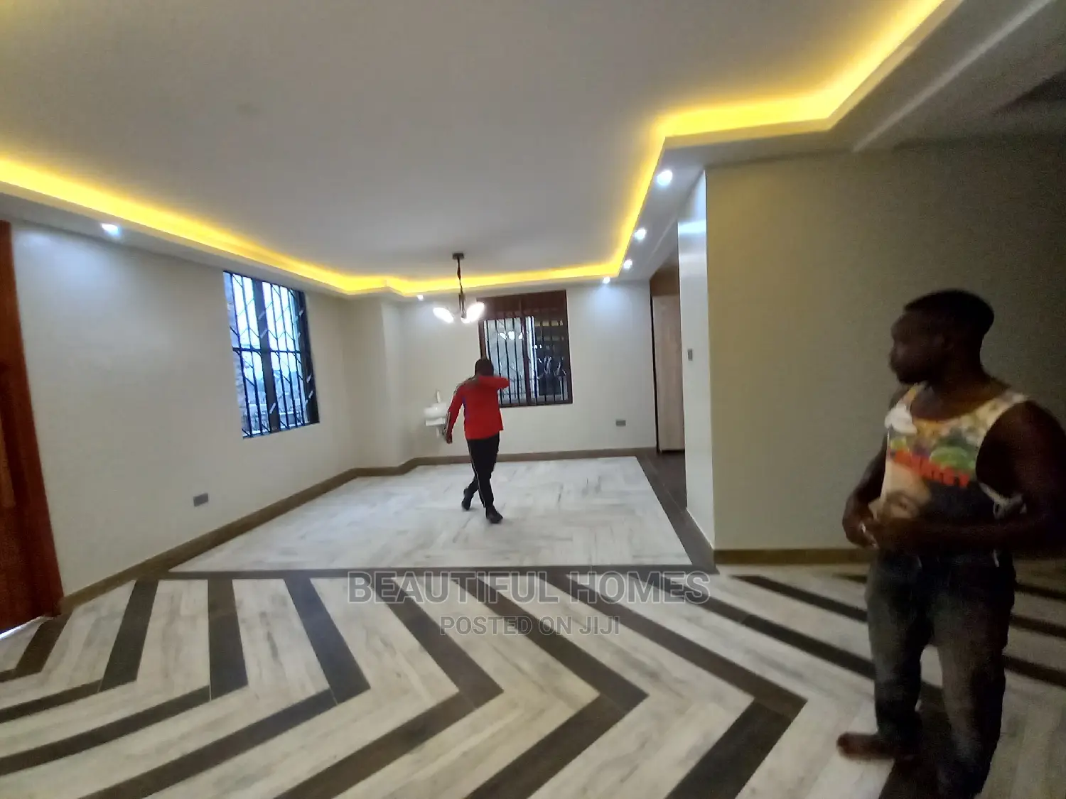 Furnished 6bdrm Mansion in Munyonyo, Makindye for Sale in Makindye