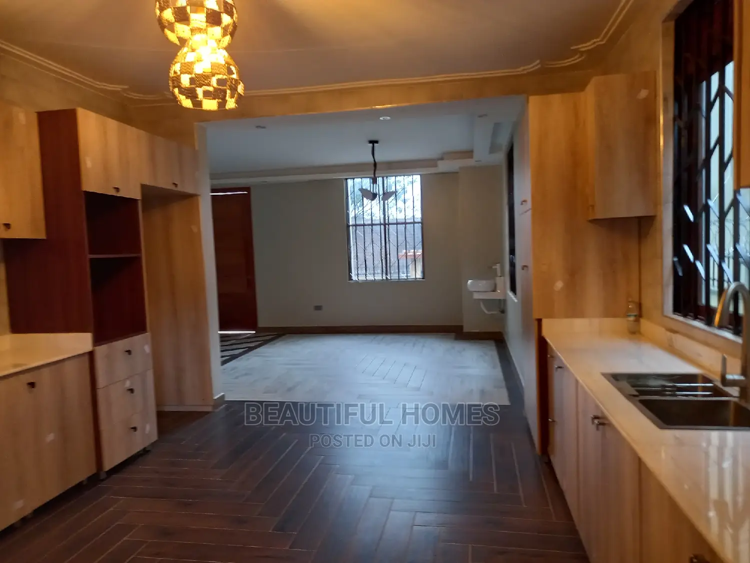 Furnished 6bdrm House in Munyonyo Common, Makindye for Sale in Makindye