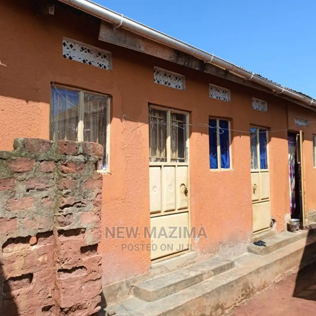 3bdrm House in Kyengera Town, Central Division for sale in Central Division