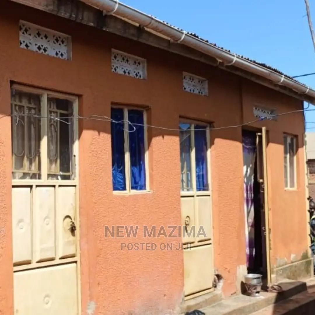 3bdrm House in Kyengera Town, Central Division for sale in Central Division