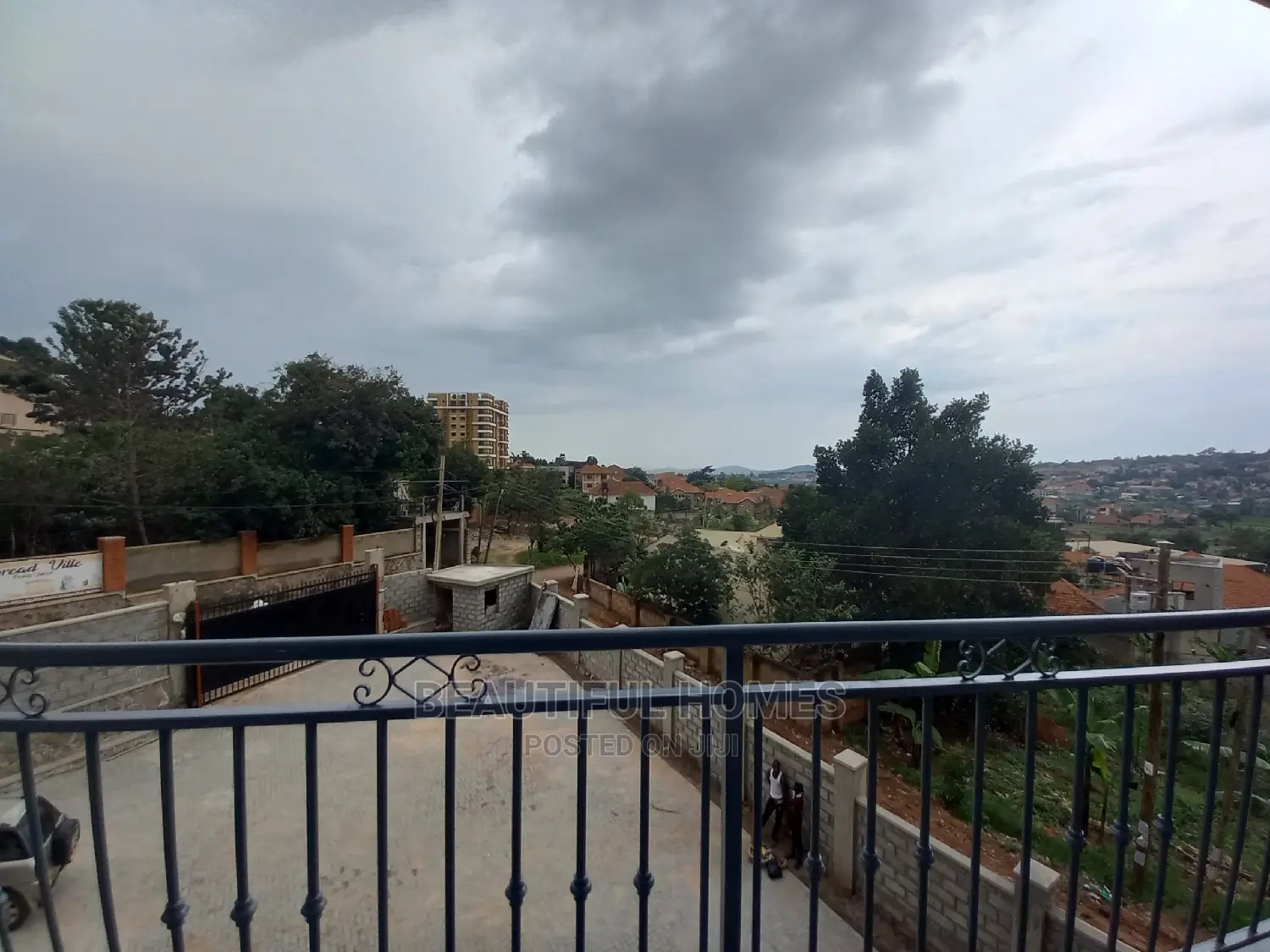 Furnished 3bdrm Block of Flats in Muyenga, Makindye for Sale in Makindye