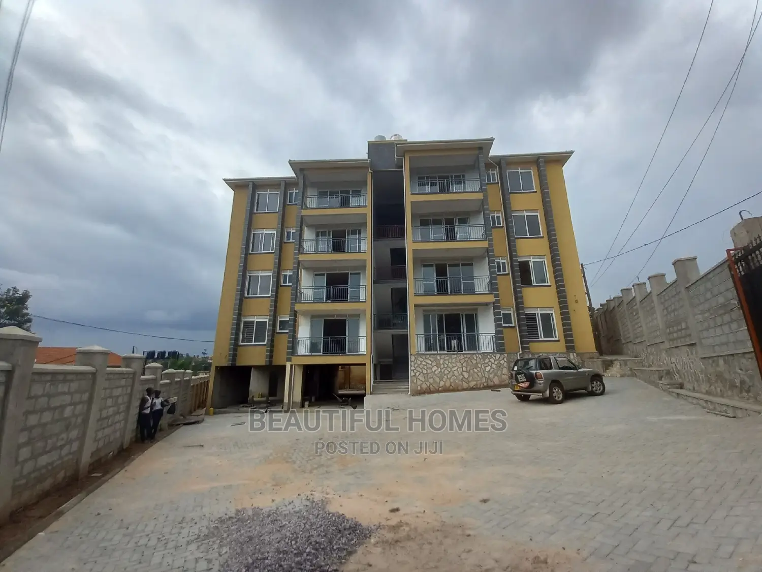 Furnished 3bdrm Block of Flats in Muyenga Lake View, Central Division in Central Division