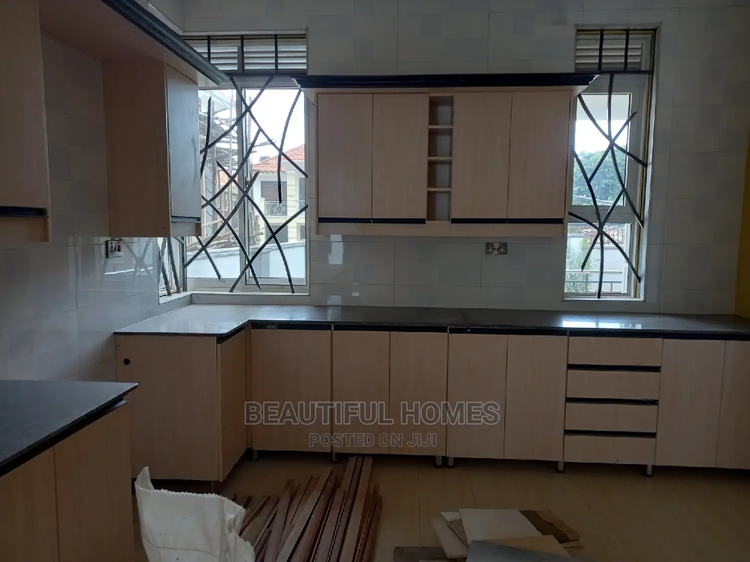 Furnished 3bdrm Block of Flats in Muyenga, Makindye for Sale in Makindye