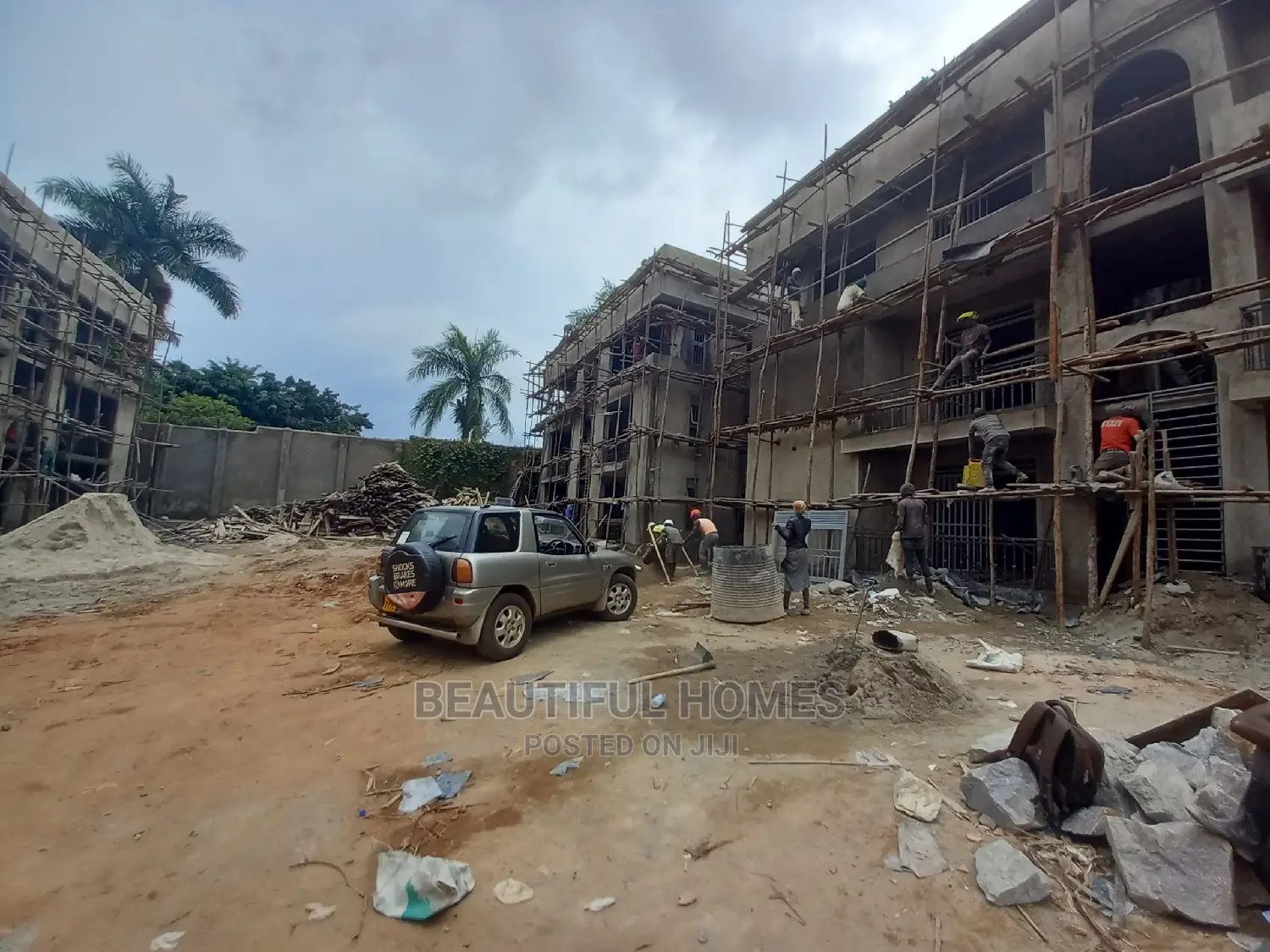 Furnished 2bdrm Apartment in Muyenga, Makindye for Sale in Makindye