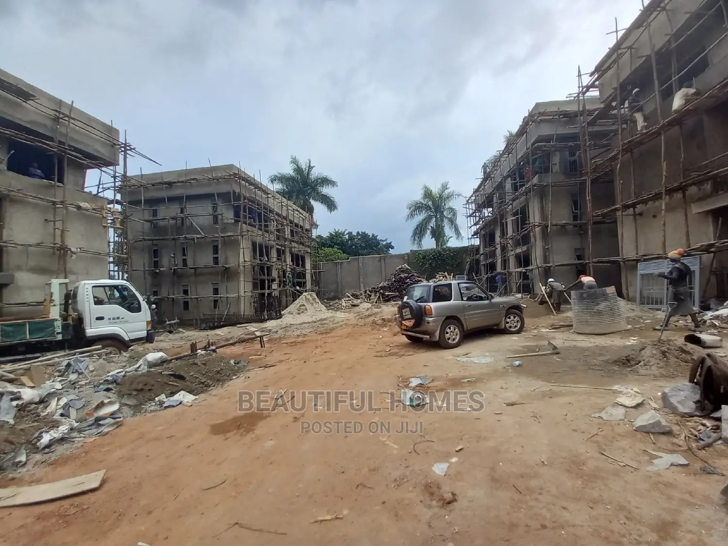 Furnished 2bdrm Apartment in Muyenga, Makindye for Sale in Makindye