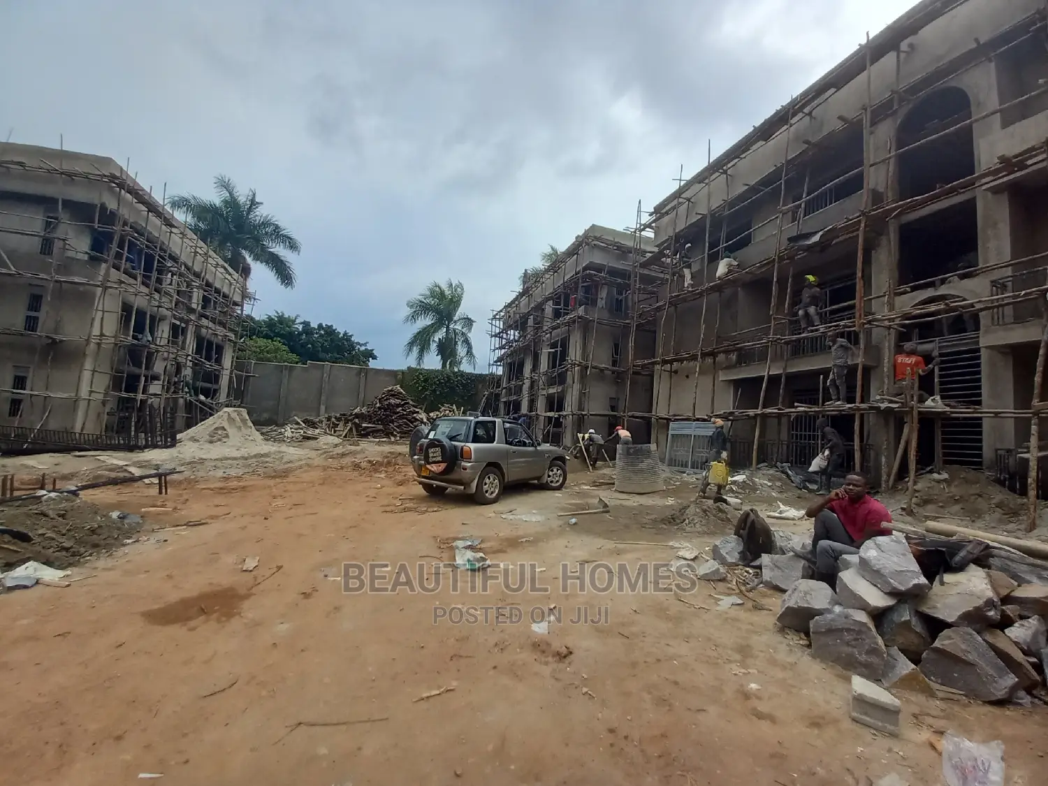 Furnished 2bdrm Block of Flats in Muyenga, Makindye for Sale in Makindye