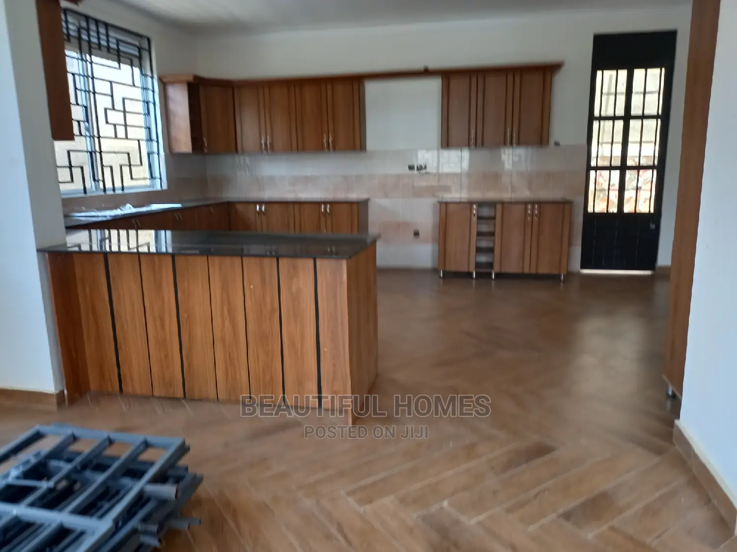 Furnished 3bdrm Block of Flats in Muyenga Rich, Makindye for Sale in Makindye