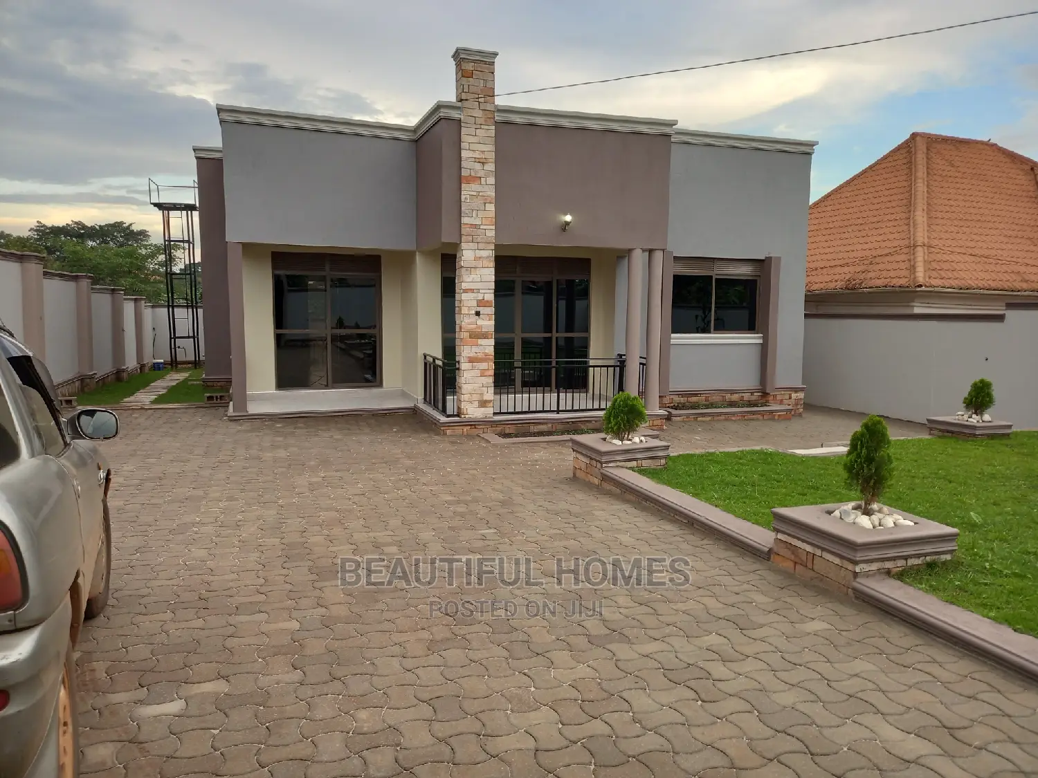 Furnished 4bdrm House in Kira for Sale in Kira