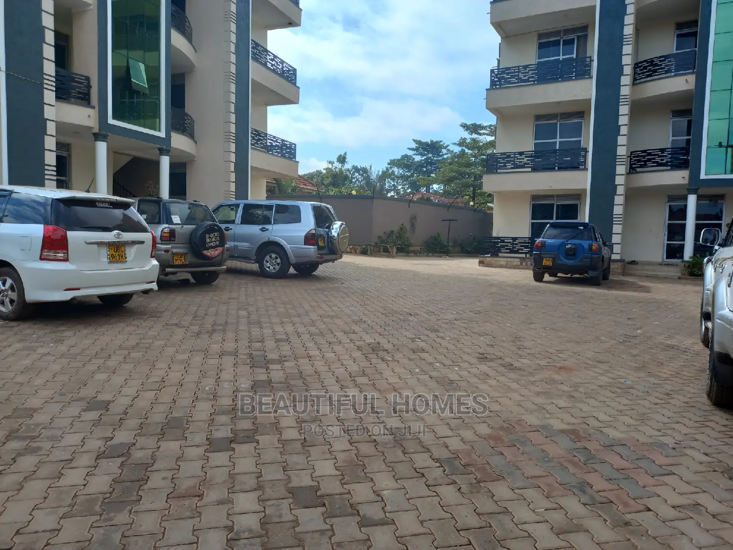 Furnished 2bdrm Apartment in Kyaliwajjara, Central Division for Sale in Central Division