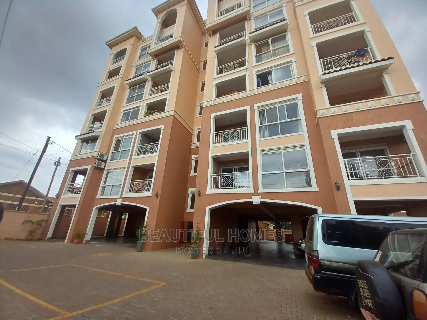 Furnished 2bdrm Condo in Bukoto, Central Division for sale in Central Division