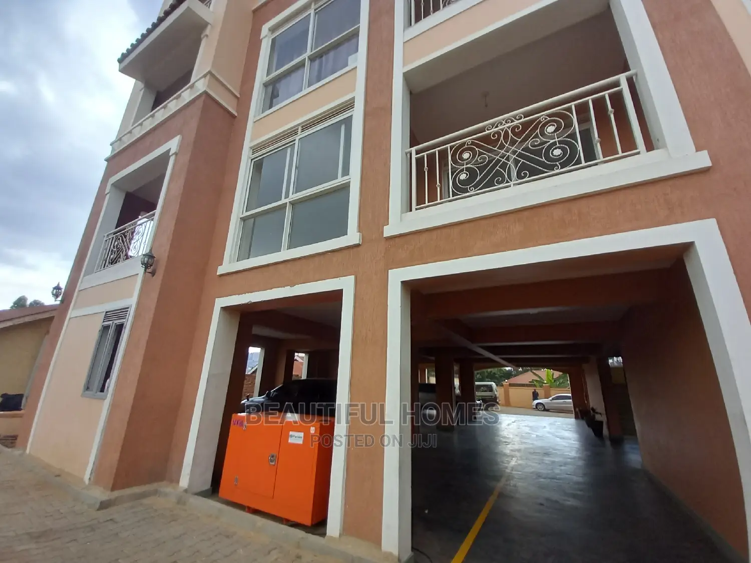 Furnished 2bdrm Condo in Bukoto, Central Division for sale in Central Division