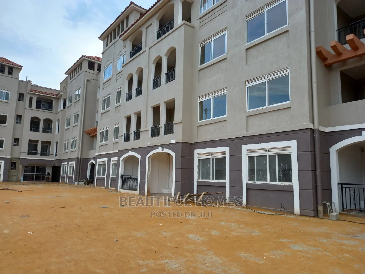Furnished 3bdrm Condo in Naalya, Central Division for Sale in Central Division