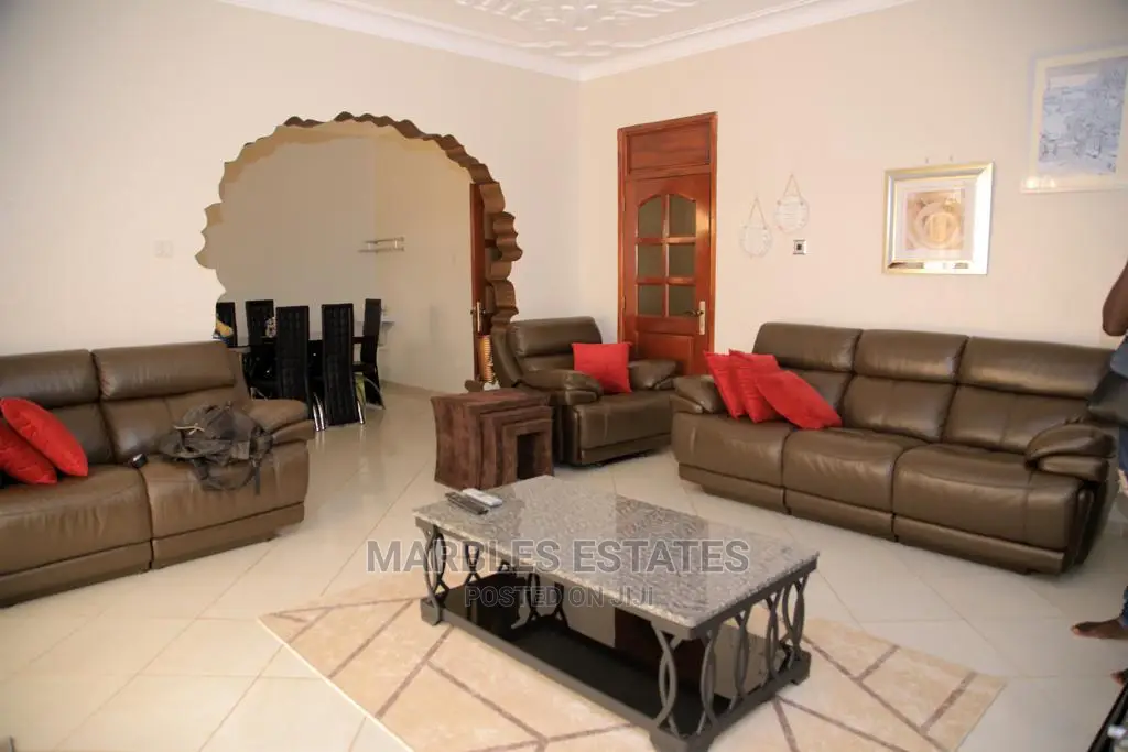 4bdrm House in Kulambiro, Central Division for Sale in Central Division