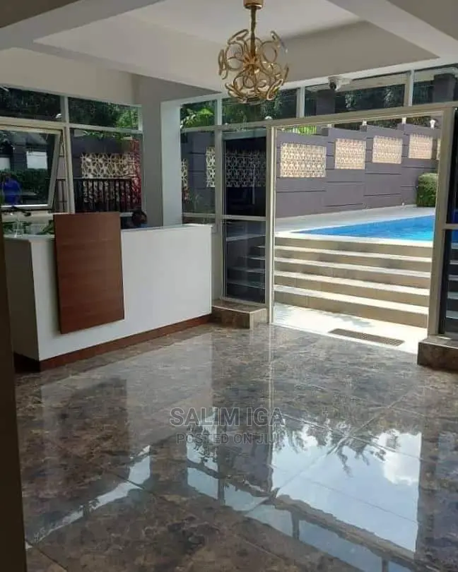 Furnished 3bdrm Block of Flats in Kololo Property, Central Division in Central Division