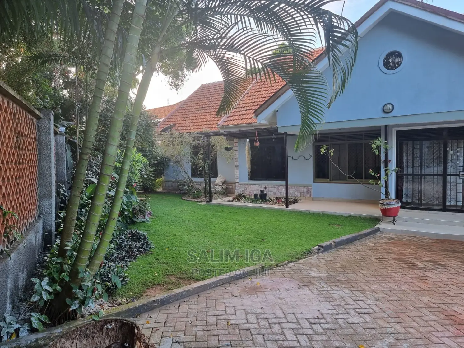4bdrm Bungalow in Kololo Property, Central Division for Rent in Central Division