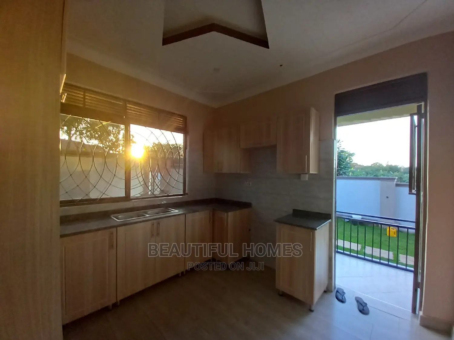 Furnished 4bdrm House in Kira, Central Division for Sale in Central Division
