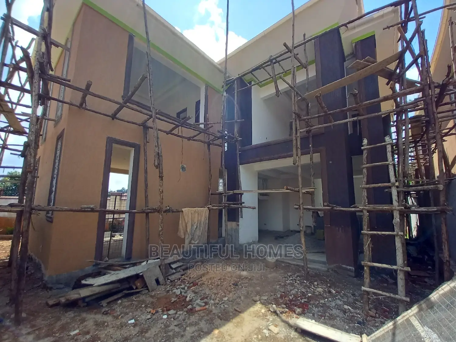 Furnished 5bdrm Mansion in Kisaasi, Central Division for Sale in Central Division