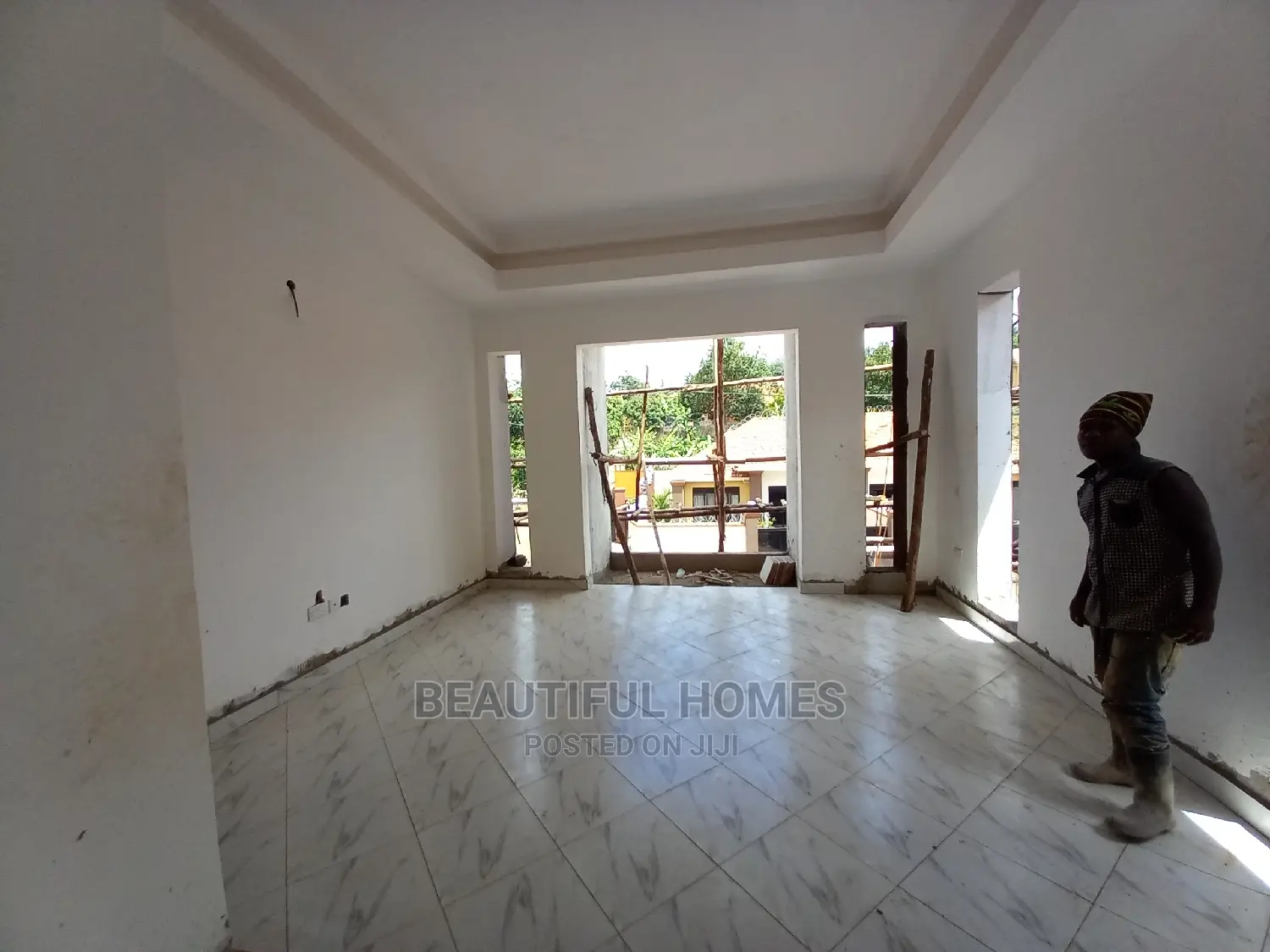 Furnished 5bdrm Duplex in Kisaasi, Central Division for Sale in Central Division