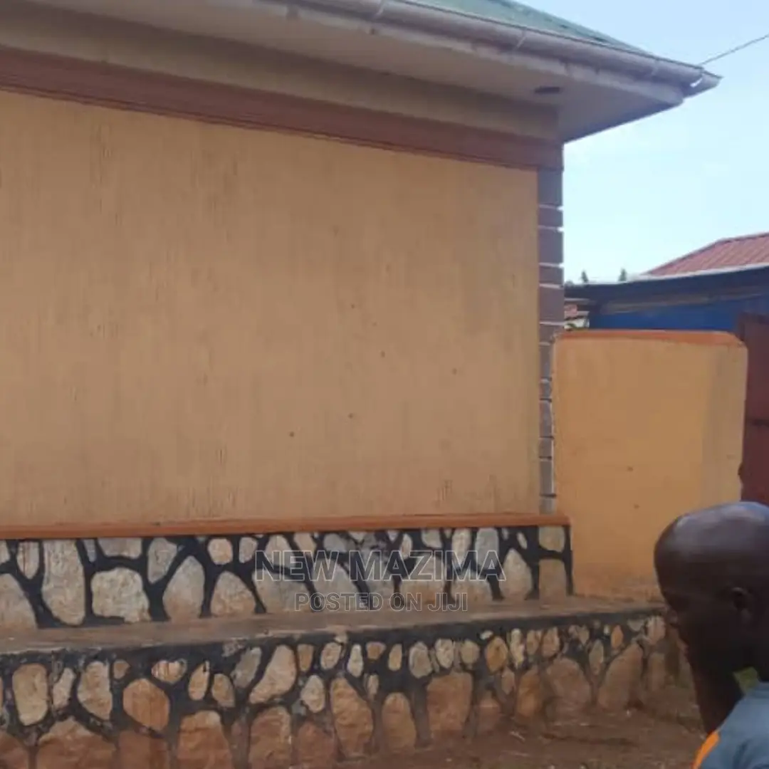 2bdrm House in Kawanda Kirinyabigo, Central Division for Sale in Central Division