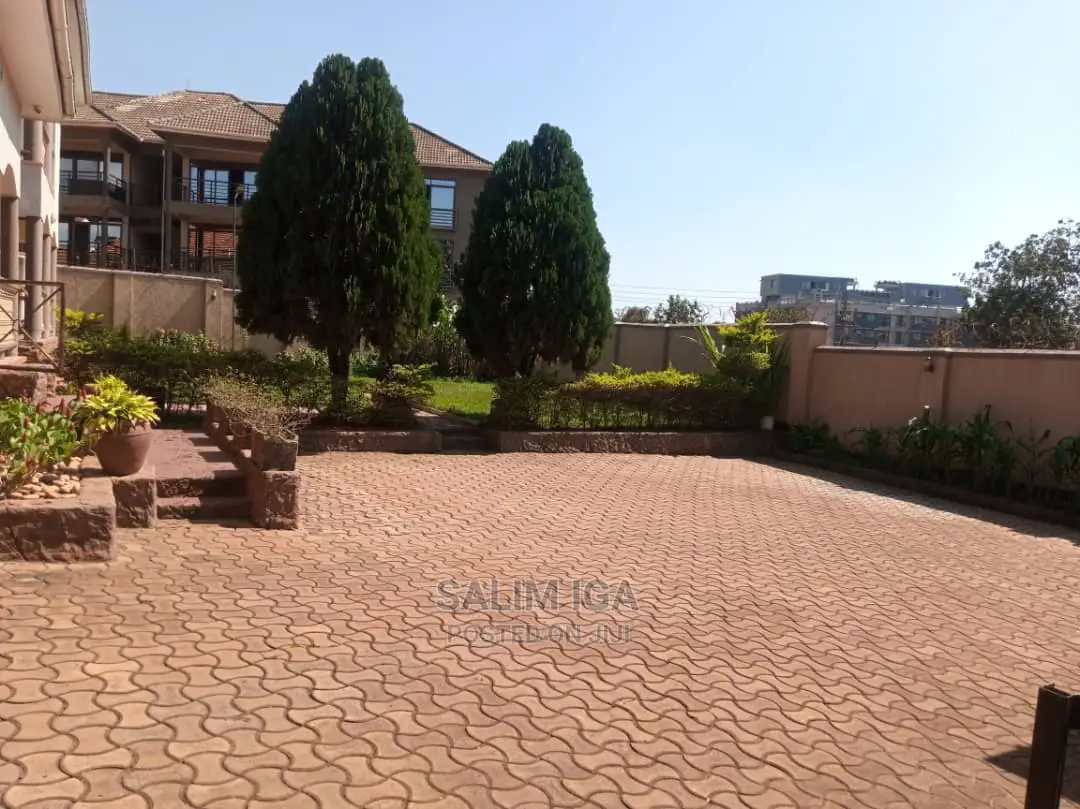 6bdrm Duplex in Kololo Property, Central Division for Rent in Central Division