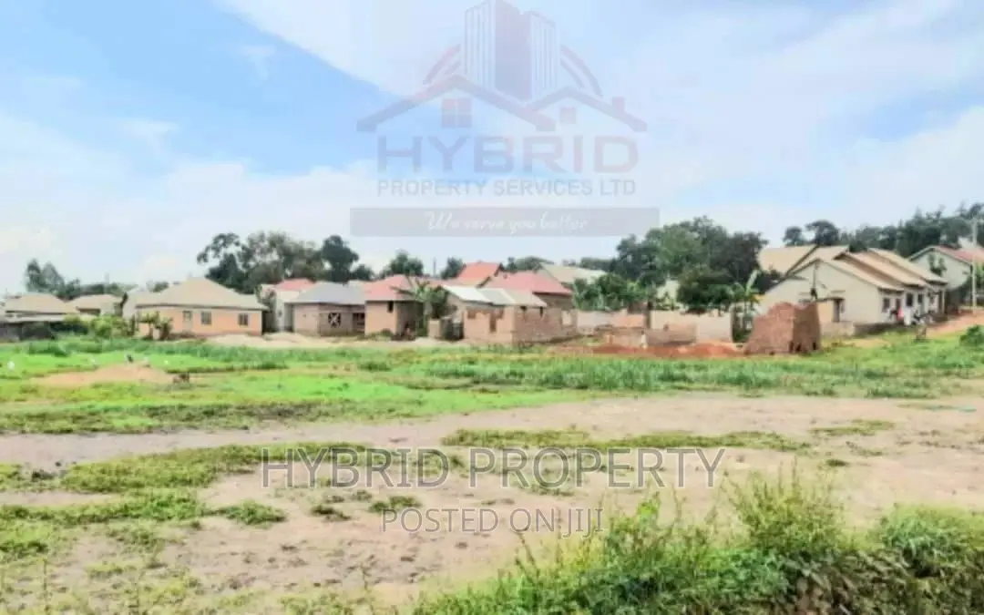Prime Plots for Sale at Our New Nansana~Ganda Along Hoima Rd in Wakiso / Wakiso
